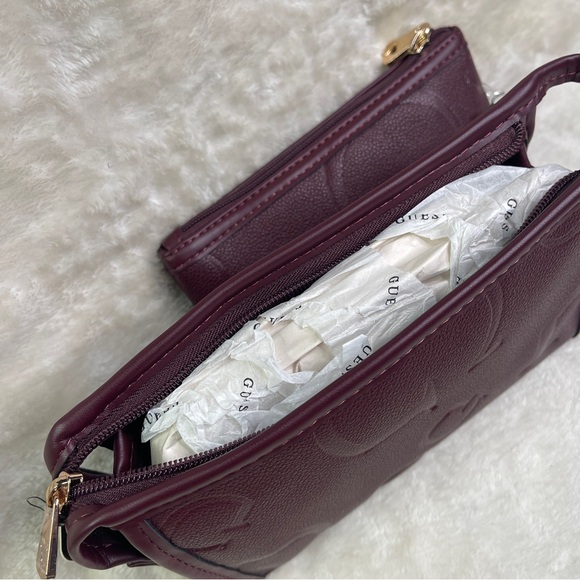 Guess Wallet Set Stylish Women’s Companion For Date Nights, Weekend Getaways - Picture 6 of 13